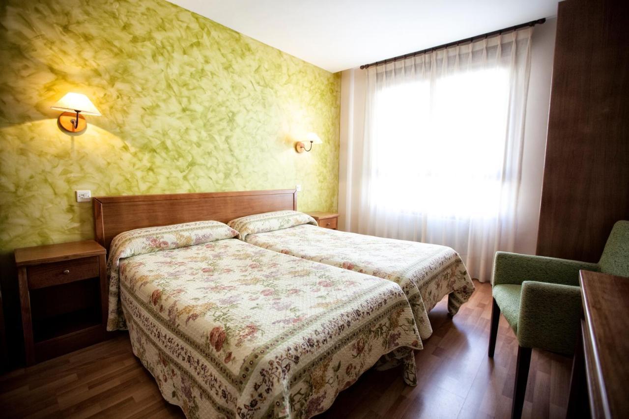 Hotel Covadonga Кангас-де-Оніс Екстер'єр фото